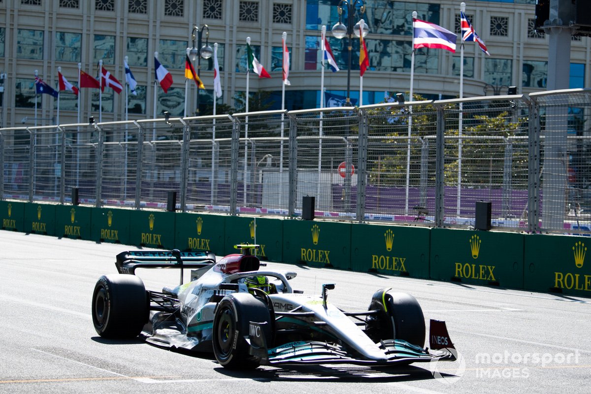 Lewis Hamilton, Mercedes W13