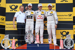 Podium: Racewinnaar Marco Wittmann, BMW Team RMG, BMW M4 DTM; tweede plaats Tom Blomqvist, BMW Team