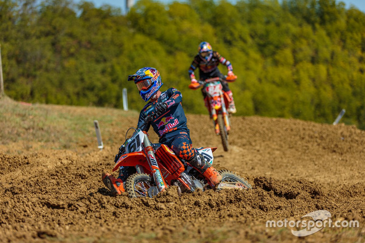 Jorge Prado, kroser muda Red Bull KTM Factory Racing yang siap mengancam dominasi para kroser top dunia.