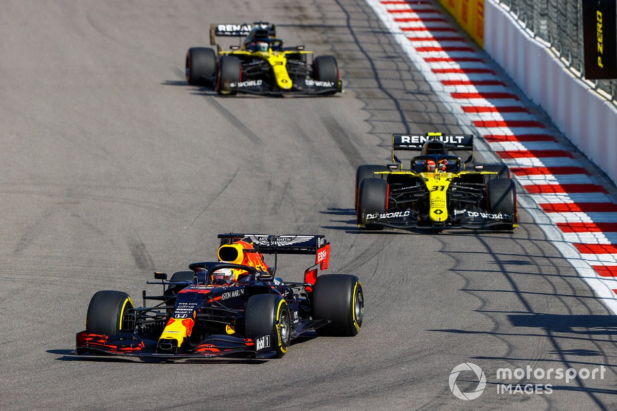 Max Verstappen, Red Bull Racing RB16, Esteban Ocon, Renault F1 Team R.S.20, and Daniel Ricciardo, Renault F1 Team R.S.20