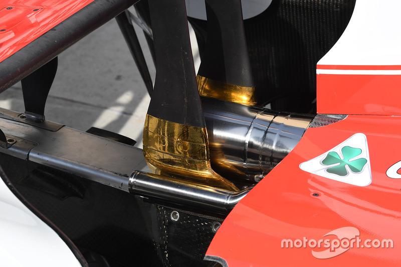 Ferrari SF70H, escape