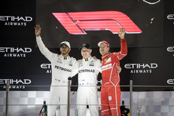 Podyum: Yarış galibi Valtteri Bottas, Mercedes AMG F1, ikinci Lewis Hamilton, Mercedes AMG F1, üçünc