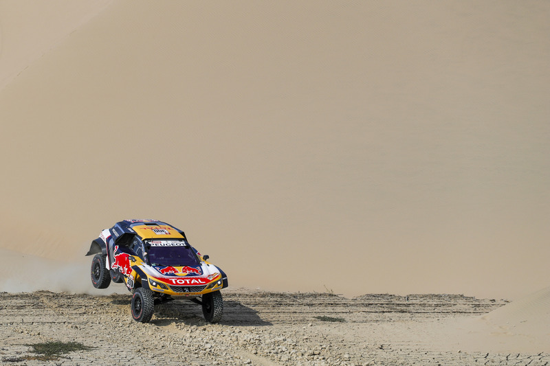 #300 Peugeot Sport Peugeot 3008 DKR: Стефан Петрансель, Жан-Поль Коттре
