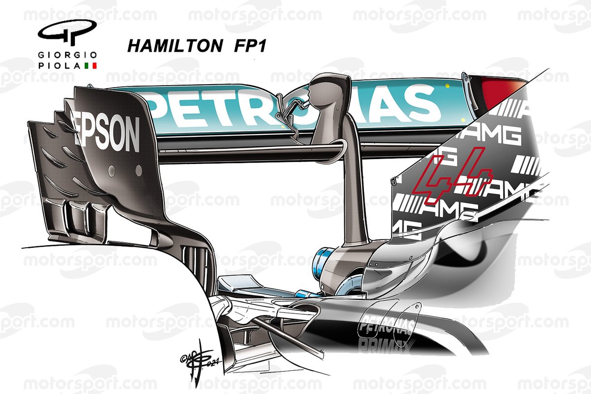 Mercedes W12, l'ala posteriore di Lewis Hamilton, nella FP1 del GP del Belgio