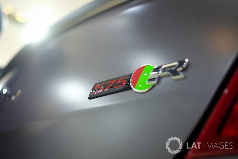 2018 Jaguar XJ 575