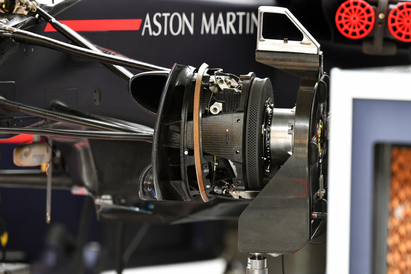 Detail wheel hub Red Bull Racing RB14