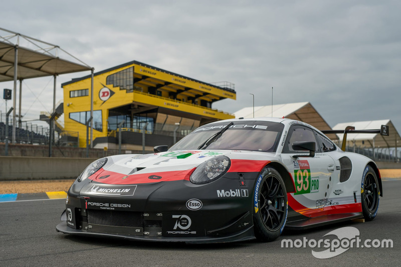 #93 Porsche GT Team Porsche 911 RSR