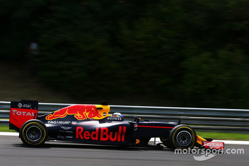 3. Daniel Ricciardo, Red Bull Racing RB12