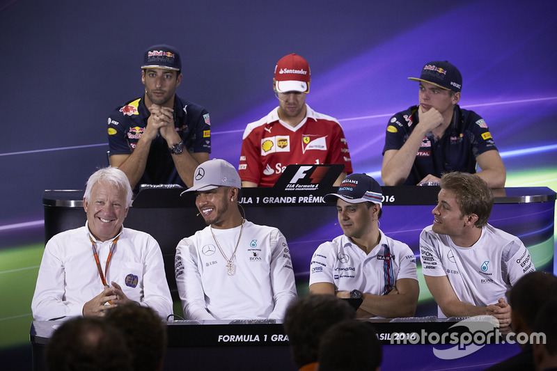Charlie Whiting lors de la conférence de presse des pilotes du GP du Brésil 2016