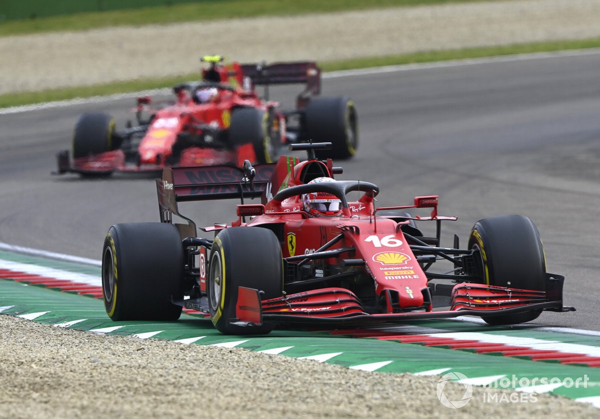 Charles Leclerc y Carlos Sainz Jr., Ferrari SF21