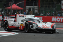 #1 Porsche Team Porsche 919 Hybrid: Neel Jani, Andre Lotterer, Nick Tandy