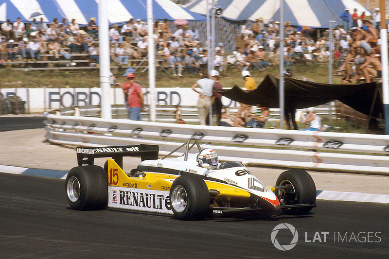 #15: Alain Prost, Renault RE30B, Kyalami 1982: 1:06,351