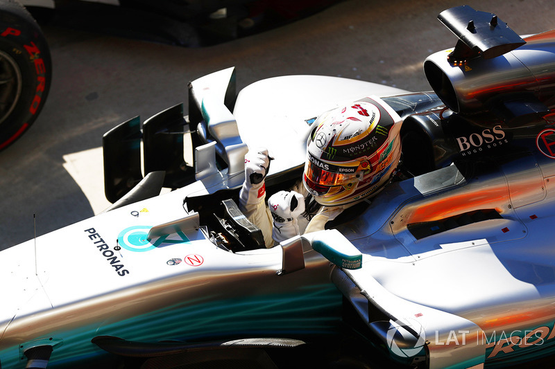 Победитель Льюис Хэмилтон, Mercedes AMG F1 W08