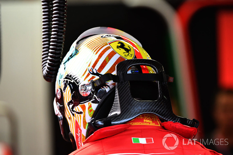 Singapur - Sebastian Vettel
