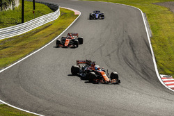 Fernando Alonso, McLaren MCL32, Stoffel Vandoorne, McLaren MCL32