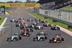 Lewis Hamilton, Mercedes AMG F1; Nico Rosberg, Mercedes AMG F1; en Daniel Ricciardo, Red Bull Racing