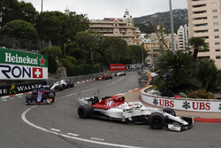Шарль Леклер, Sauber C37