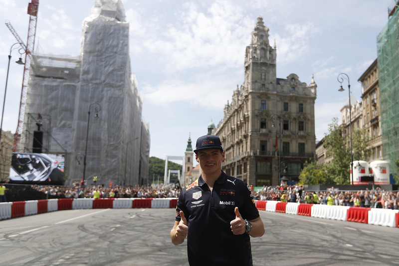 Макс Ферстаппен, Red Bull Racing