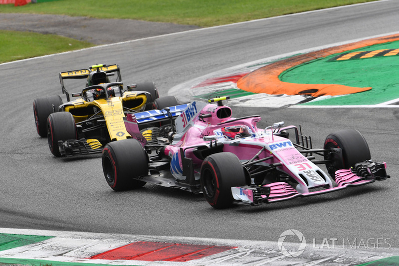 Естебан Окон, Racing Point Force India VJM11, Карлос Сайнс-мол., Renault Sport F1 Team R.S. 18