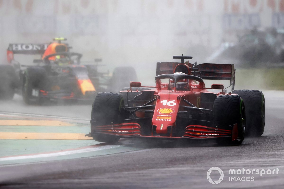 Charles Leclerc, Ferrari SF21, Sergio Perez, Red Bull Racing RB16B