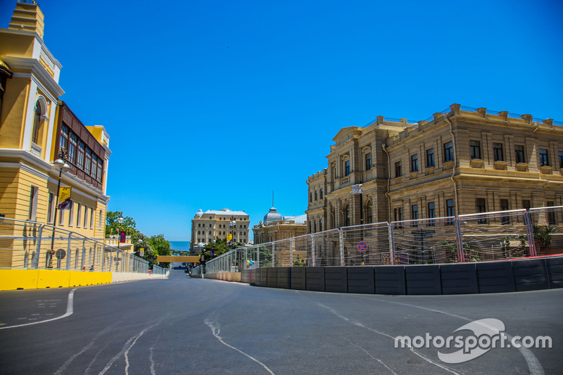 Baku, la curva 15 del circuito cittadino