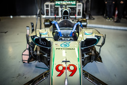 Mercedes AMG F1 W05 für MotoGP-Champion Jorge Lorenzo