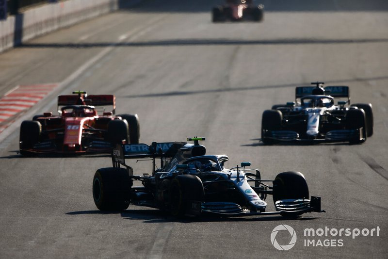 Valtteri Bottas, Mercedes AMG W10, Charles Leclerc, Ferrari SF90, Lewis Hamilton, Mercedes AMG F1 W10