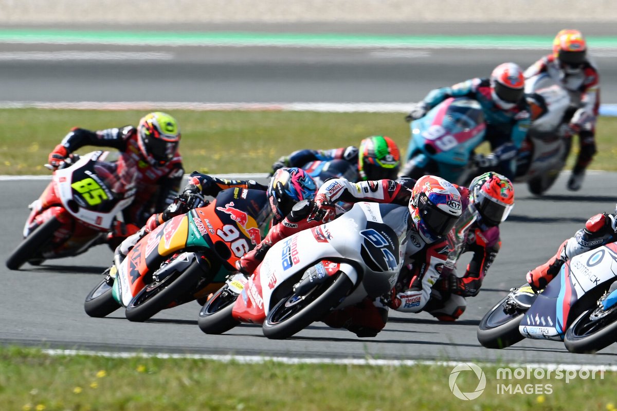 Pembalap Honda Team Asia, Mario Suryo Aji, saat beraksi dalam Grand Prix Belanda kelas Moto3 di TT Circuit Assen pada 26 Juni 2022