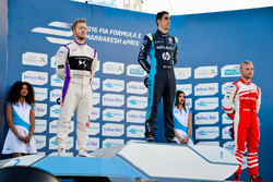 Podium: Racewinnaar Sébastien Buemi, Renault e.Dams; tweede plaats Sam Bird, DS Virgin Racing; derde