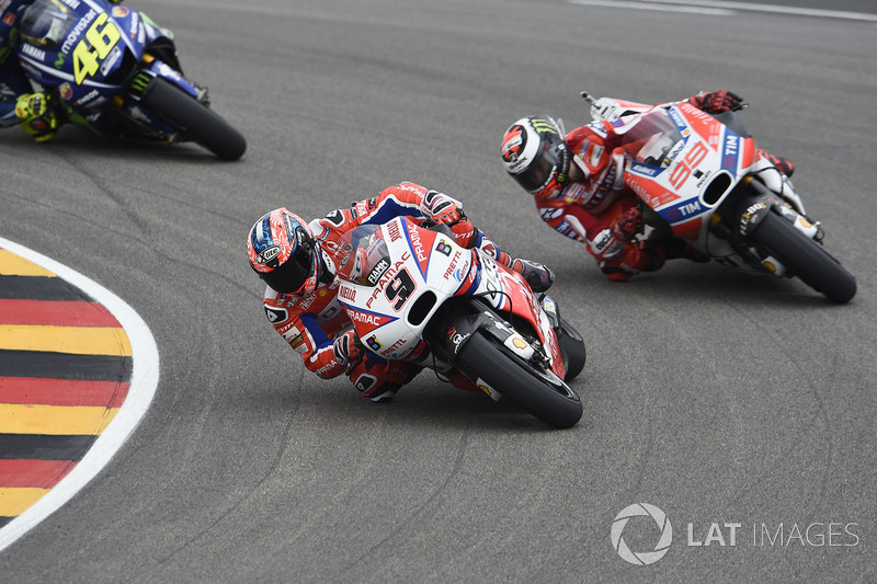 Данило Петруччи, Pramac Racing, и Хорхе Лоренсо, Ducati Team