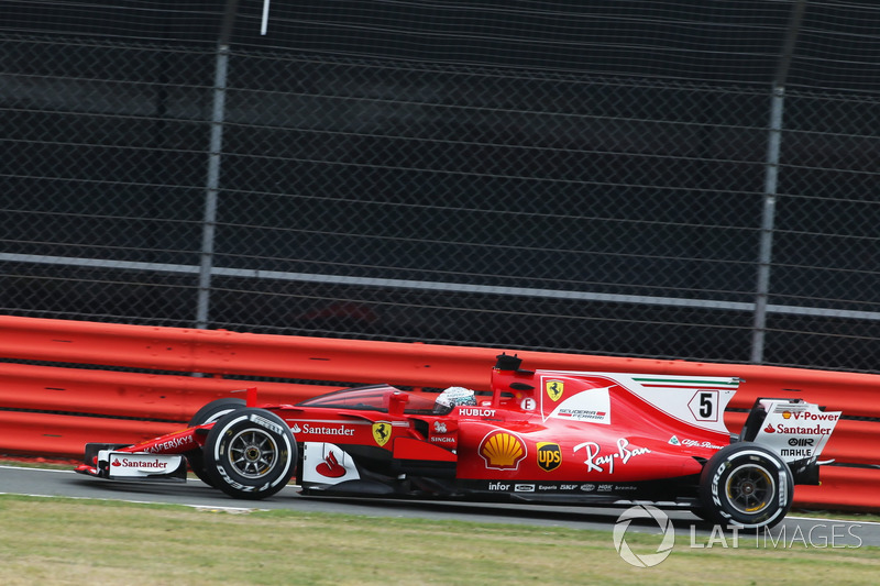 Sebastian Vettel, Ferrari SF70H, mit Cockpitschutz Shield