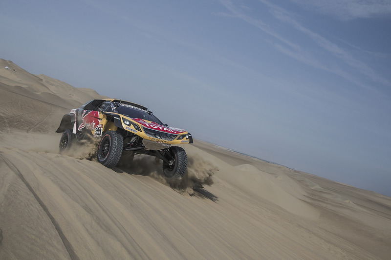 #300 Peugeot Sport Peugeot 3008 DKR: Стефан Петрансель, Жан-Поль Коттре