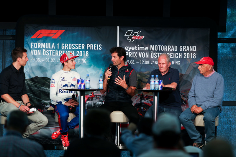 Marc Marquez, con l'ex pilota di Formula 1 Mark Webber, e l'ex Campione del Mondo Niki Lauda