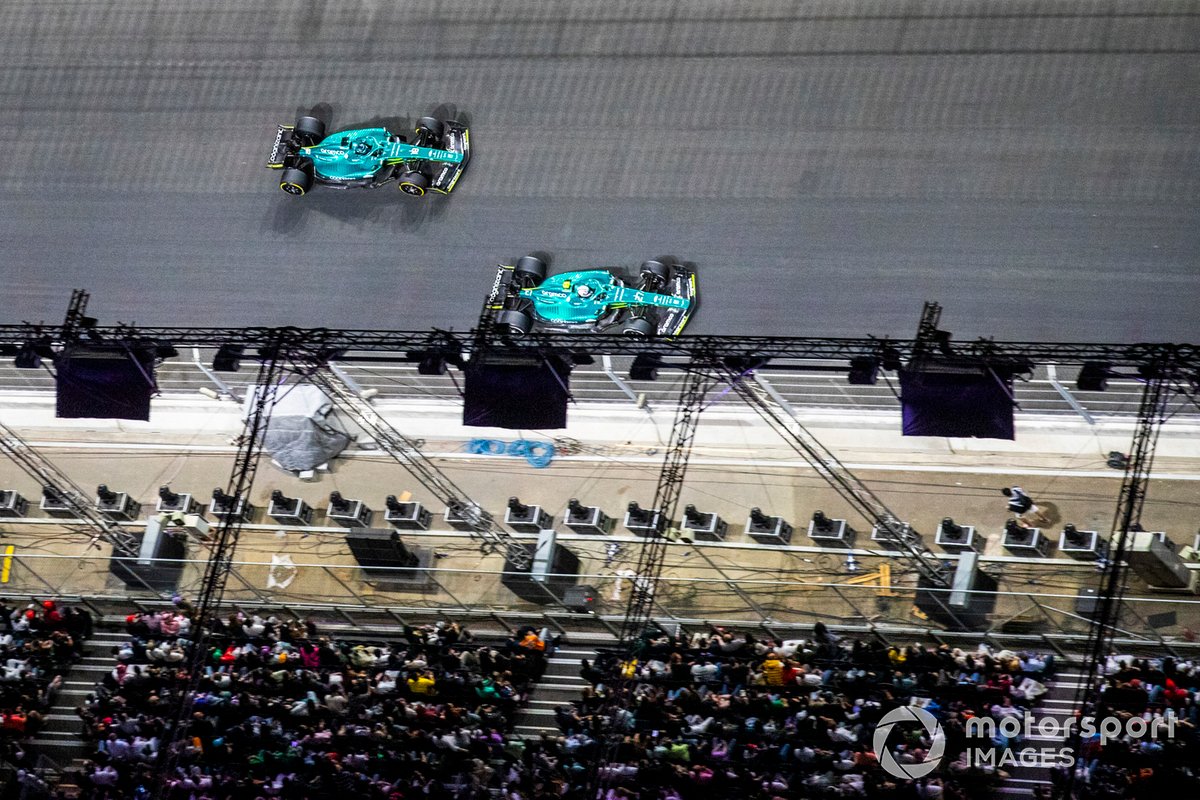 Nico Hulkenberg, Aston Martin AMR22, Lance Stroll, Aston Martin AMR22