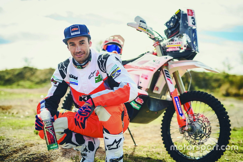 Pembalap motor Mario Patrao dipastikan tidak bisa mengendarai KTM 450 Rally miliknya dalam Reli Dakar 2021 karena masih cedera.