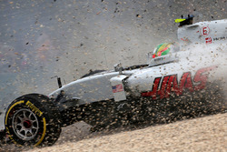 Естебан Гутьєррес, Haas F1 Team VF-16, виліт