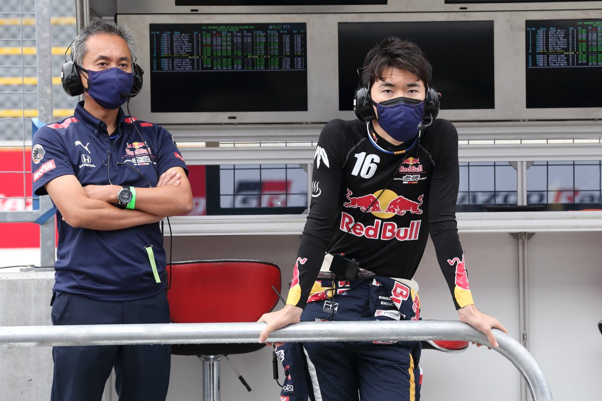 Ukyo Sasahara, #16 Red Bull MOTUL MUGEN NSX-GT