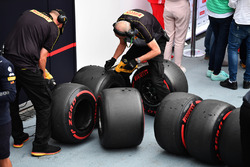 Pirelli engineers and Pirelli tyres
