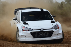 Test Hyundai i20 WRC 2017