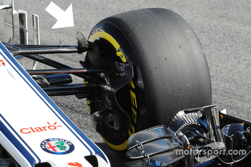 Sauber C37: Vorderradaufhängung
