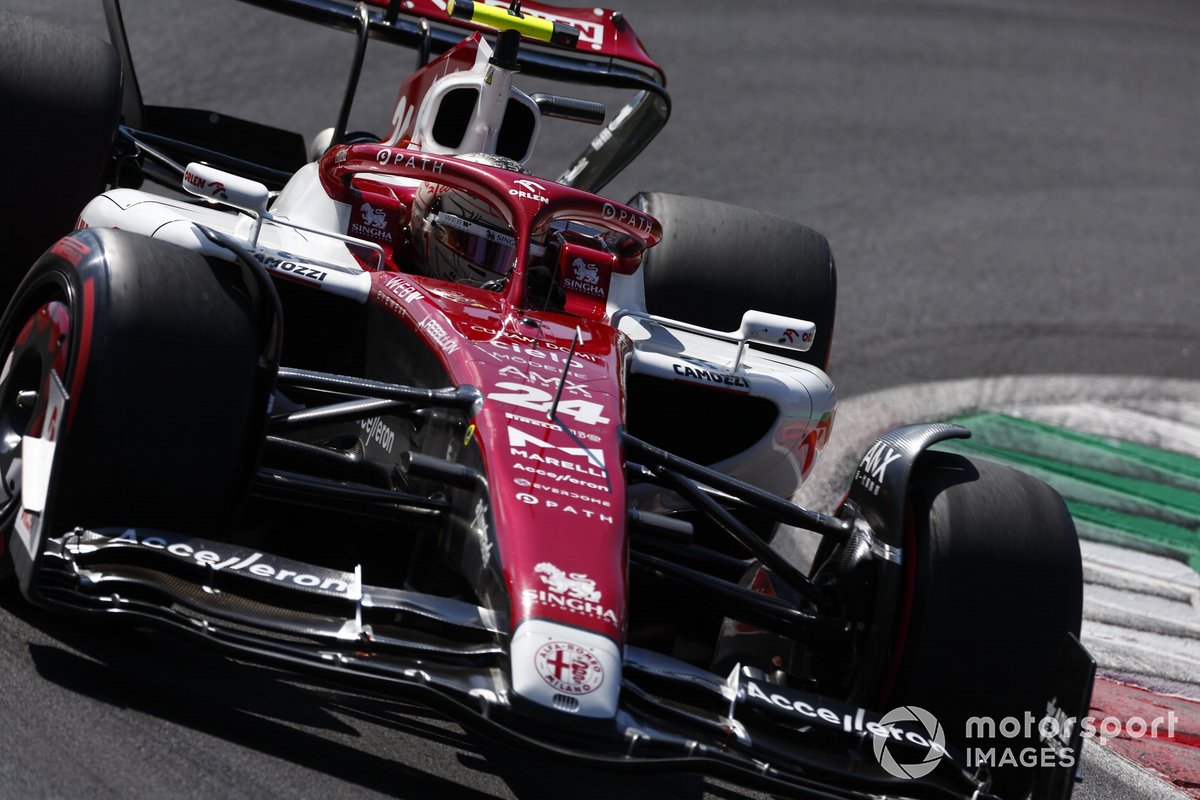Zhou Guanyu, Alfa Romeo C42