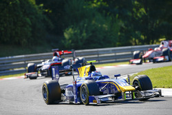 Nicholas Latifi, DAMS