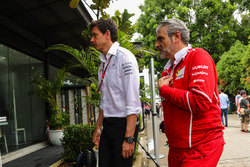 Керівник Mercedes AMG F1 Тото Вольфф, керівник команди Ferrari Мауріціо Аррівабене