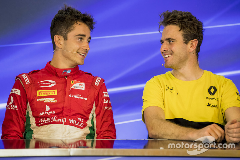 Le poleman Charles Leclerc, PREMA Powerteam, le troisième Oliver Rowland, DAMS