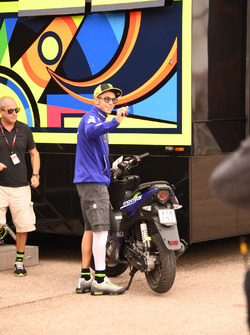 Валентино Россі, Yamaha Factory Racing