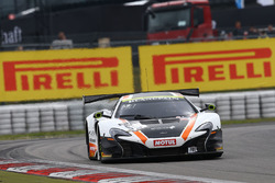 #59 Garage 59 McLaren 650S GT3: Мартін Плоумен, Ком Ледогар