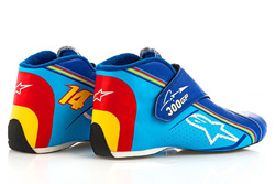 Special 300th Grand Prix racing boots for Fernando Alonso