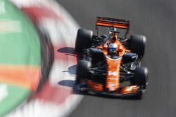 Fernando Alonso, McLaren MCL32