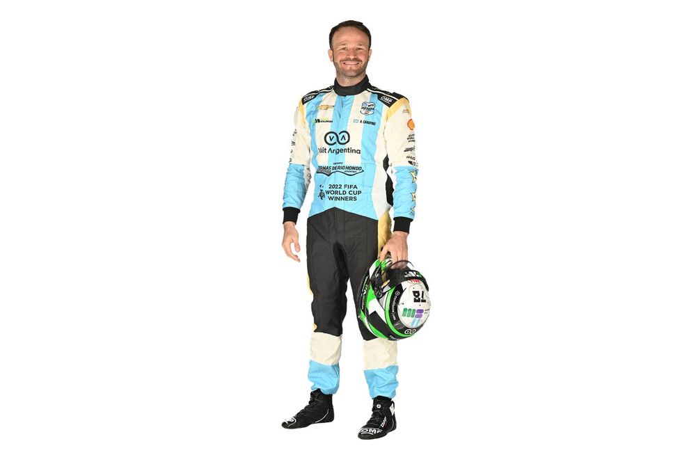 Agustín Canapino, Juncos Hollinger Racing, monex especial para Indy500 de la seleccion de Argentina de Futbol