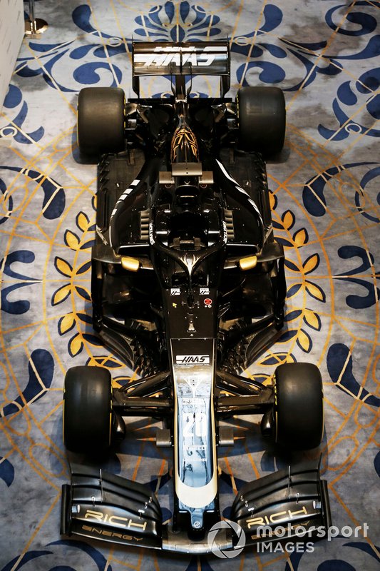 2019-es Haas-festés a Haas F1 Team VF-18-on